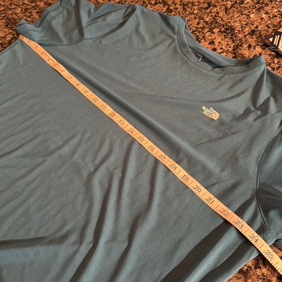The North Face women’s blue moss adventurer tshirt NWT XXL - Picture 7 of 10